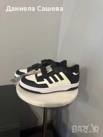 Маратонки Adidas, снимка 2 - Детски маратонки - 52266680