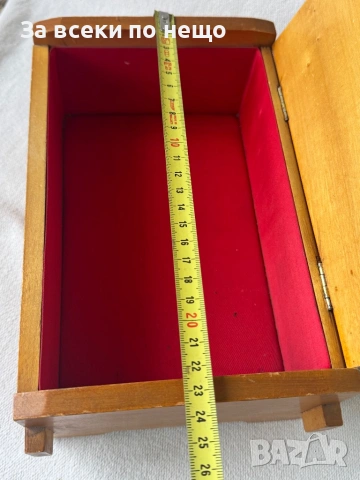 Стара дървена кутия , снимка 9 - Антикварни и старинни предмети - 54275124