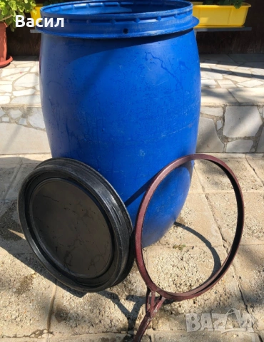 Бидон. 120 литра, снимка 2 - Други стоки за дома - 53276760
