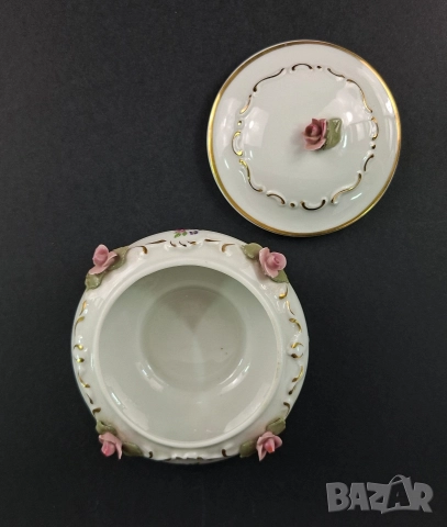 Кръгла бижутерка Sandizell, Dresden, снимка 3 - Други - 52838435