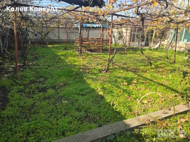 Продавам къща в град Гълъбово , снимка 5 - Къщи - 52538323