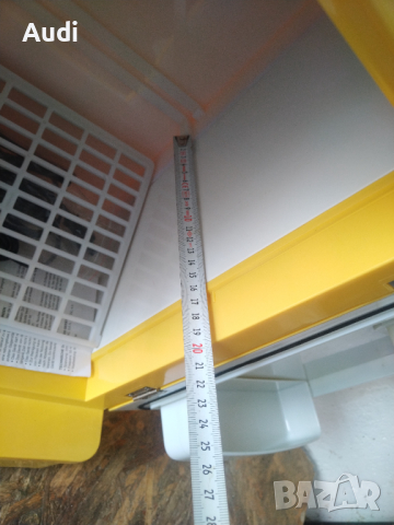 Мини хладилник  с обем 15 литра, охлажда до 10С°, снимка 4 - Хладилни чанти - 44970361