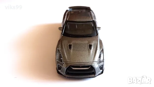 Nissan GT-R 2017 Bburago STREET FIRE 1:43, снимка 7 - Колекции - 47679829