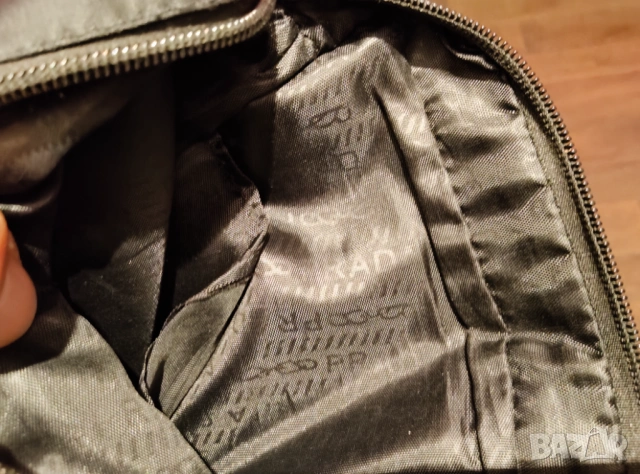 Мъжка чанта за през рамо Prada, снимка 8 - Чанти - 53285656