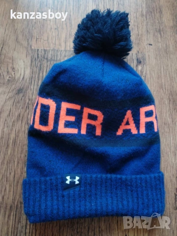 under armour - страхотна зимна шапка КАТО НОВА, снимка 2 - Шапки - 53584830