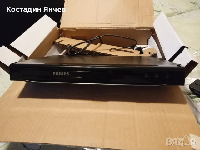 dvd Phillips dvp2800, снимка 1 - Плейъри, домашно кино, прожектори - 46910878