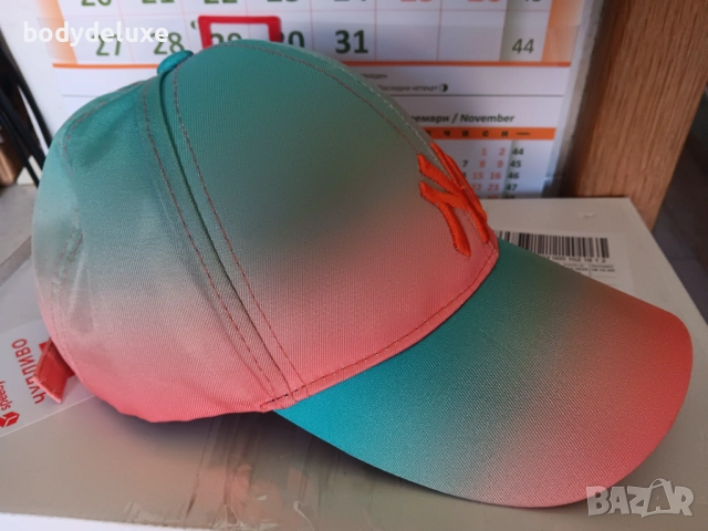 NEW YORK дамска шапка, снимка 2 - Шапки - 52222123