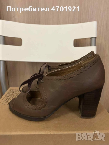 Кафяви обувк на ток Bertie, снимка 4 - Дамски обувки на ток - 53136925