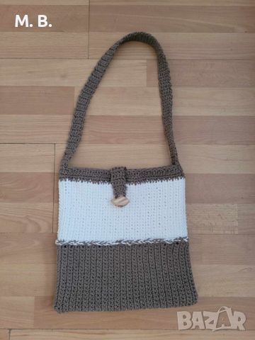 Дамски ръчно плетени чанти, снимка 1 - Чанти - 46410630