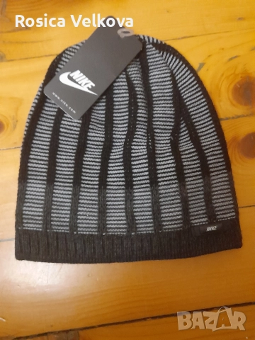 Зимни шапки , снимка 3 - Шапки - 52824532