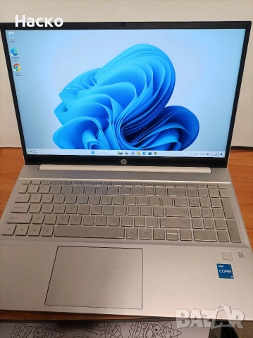 Лаптоп hp tpn-q245, 16gb ram, 6 cores intel cpu, 512gb ssd