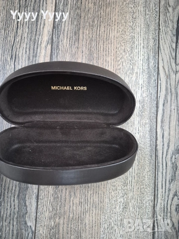 Кутии за очила , снимка 3 - Слънчеви и диоптрични очила - 54087109