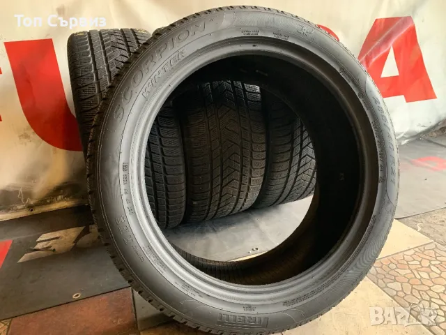 285 40 21, Зимни гуми, Pirelli ScorpionWinter, 4 броя, снимка 5 - Гуми и джанти - 47104196