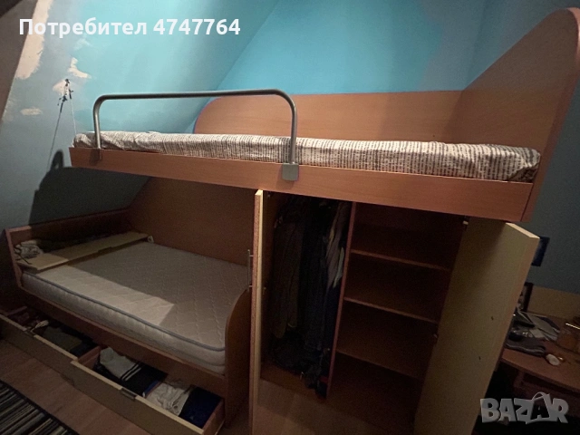 Подарявам комплект две единични легла и един гардероб., снимка 2 - Спални и легла - 53610689