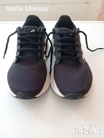 Маратонки Adidas с мека подметка!