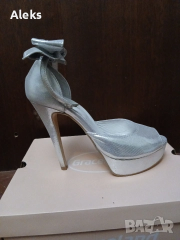 Бални обувки с ток , снимка 2 - Дамски елегантни обувки - 53830283