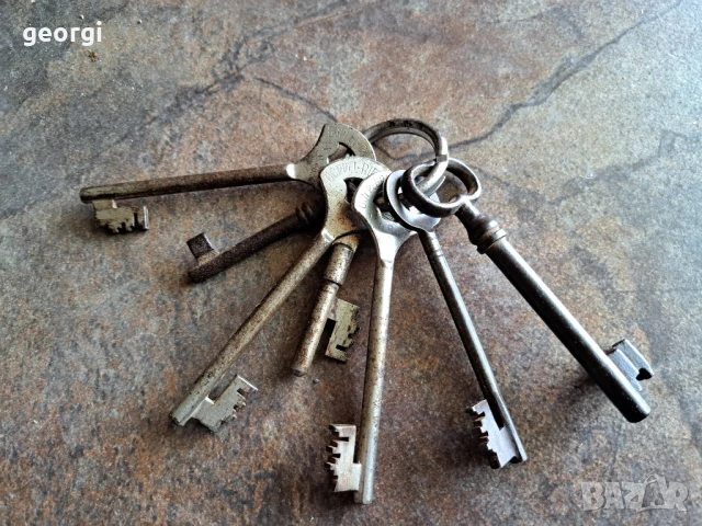 лот стари немски ключове    26/3