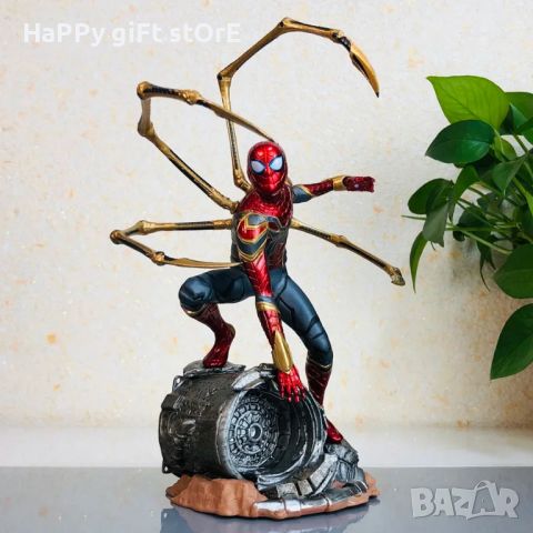 Статуетка Marvel: Спайдър-Мен - Spider Man (hero Collection), екшън фигура 24 cm , снимка 7 - Фигурки - 46481457