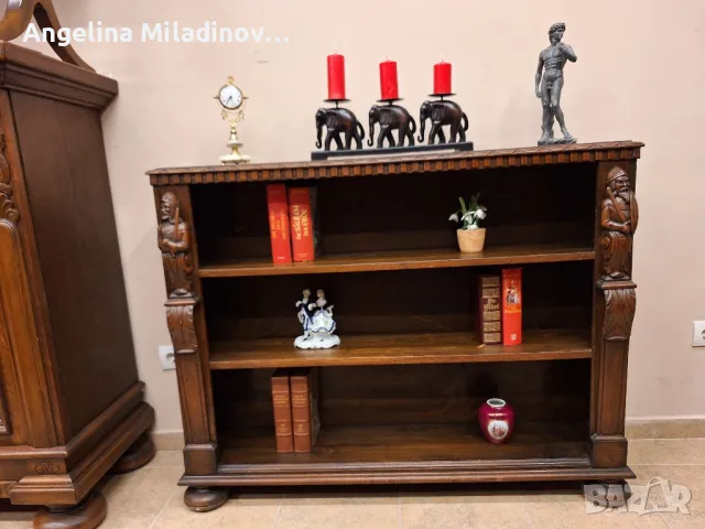 Комод,  библиотека с богата дърворезба , снимка 1