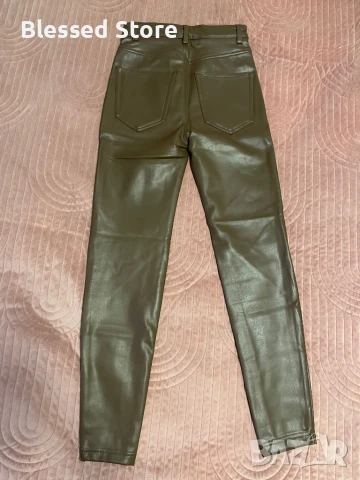 Кожен панталон Bershka, снимка 2 - Панталони - 50587482