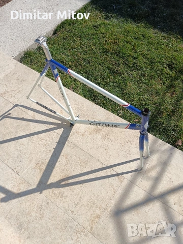 Шосейна рамка GITANE