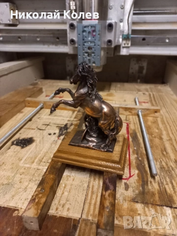 Статуетка-сувенир "Кон и ездач".Медна галванопластика., снимка 11 - Други ценни предмети - 48701900