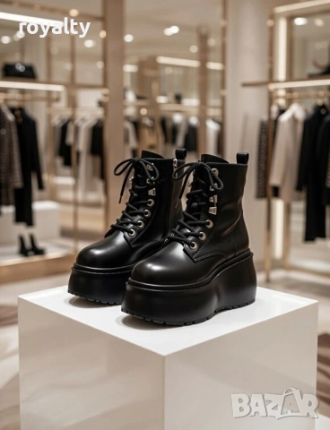 Боти на платформа - черна кожа