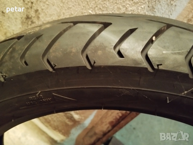 Гума Bridgestone 18ка, снимка 2 - Гуми и джанти - 54220660