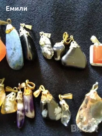 Лот полускъпоценни камъни, снимка 2 - Колиета, медальони, синджири - 53429000