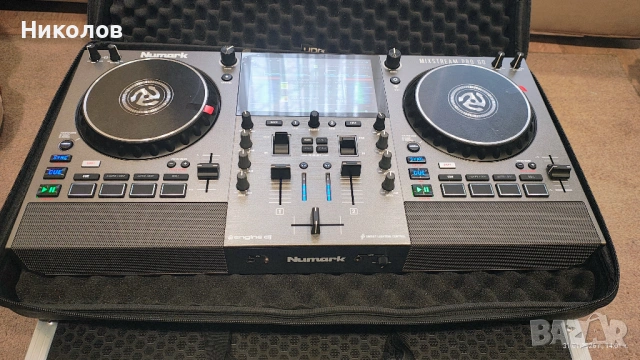 dj контролер Numark Mixstream pro go, снимка 2 - Други - 53293563