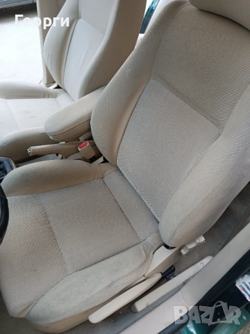 VW Golf 1.8 125 кс с АГУ, снимка 9 - Автомобили и джипове - 54099564