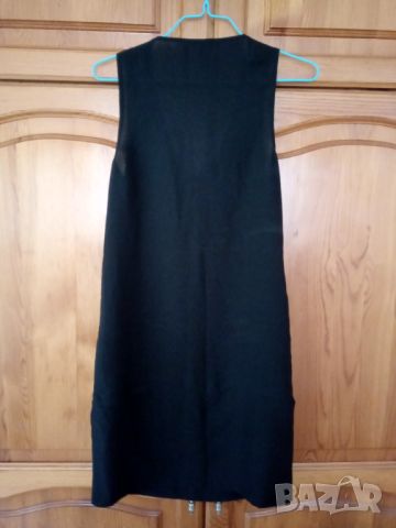 Черна копринена рокля H&M, снимка 2 - Рокли - 46123101