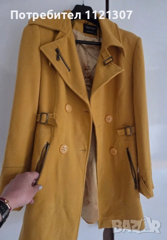 Красиво жълто палто , снимка 3 - Палта, манта - 54042978