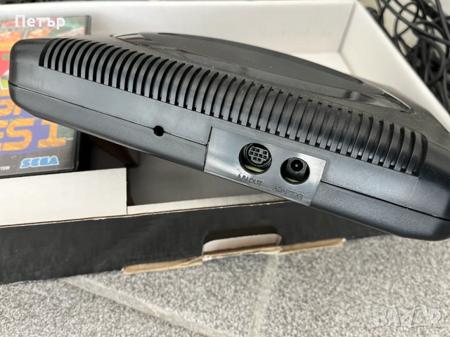 Sega Mega Drive II - оригинална игрална конзола в кутия, снимка 4 - Други игри - 53888713