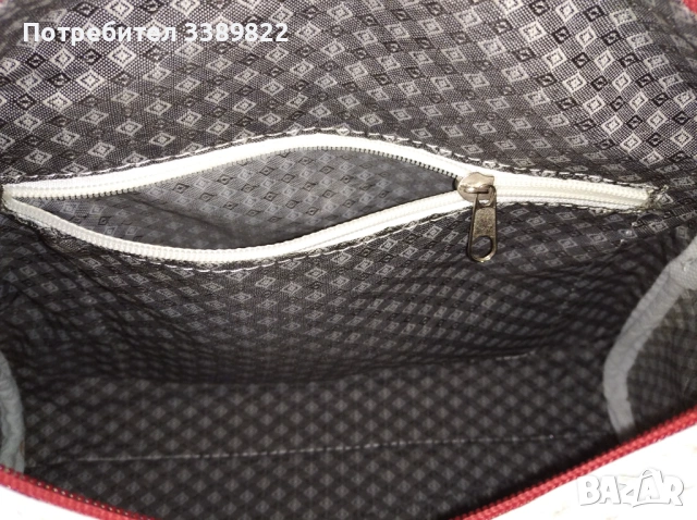 Дамска чанта , снимка 2 - Чанти - 53597303