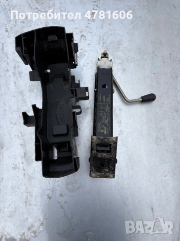 Оригинален крик за seat cordoba vario(1996-2002)г , снимка 6 - Аксесоари и консумативи - 54019112