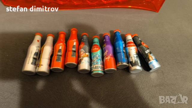 Coca Cola 100 години комплект бутилки, 10 мини алуминиеви бутилки с поставка, снимка 5 - Колекции - 51381112