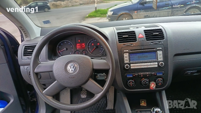 VW Golf