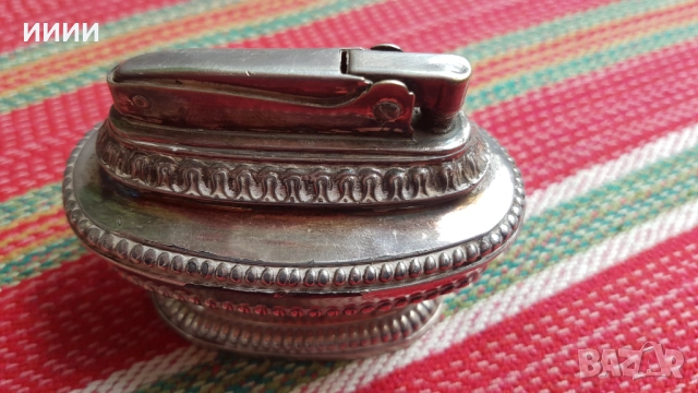 Настолна посребрена запалка RONSON, снимка 2 - Антикварни и старинни предмети - 52104732