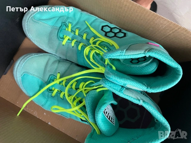 Борцовки като нови без следи от употреба!, снимка 3 - Спортни обувки - 54065794