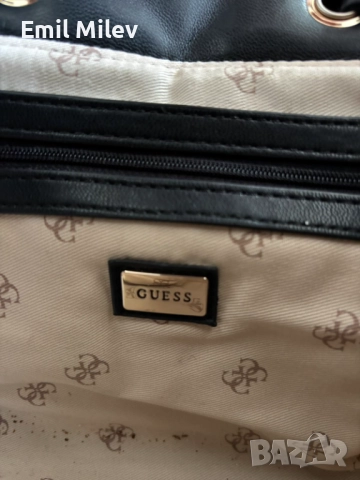 Дамска раница Guess, снимка 6 - Чанти - 52101098