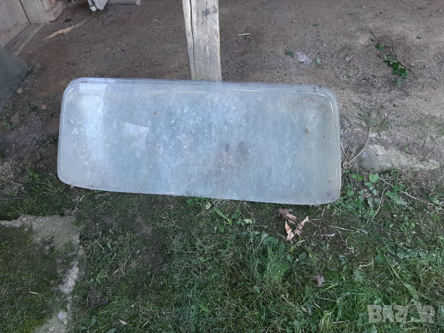 Стъкла за Трабант оригинални крушки комплект, снимка 3 - Части - 52313783