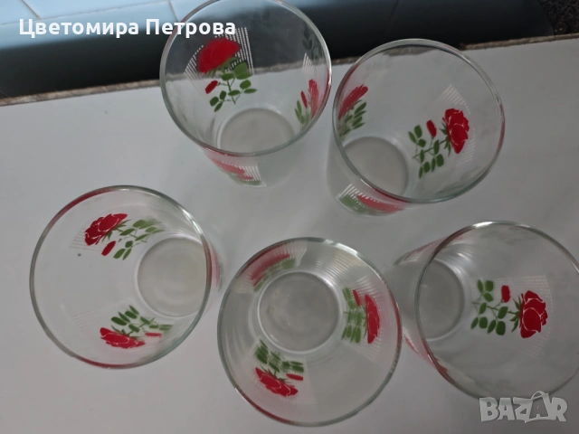 Ръчно рисувани чаши за вода и сок , снимка 2 - Чаши - 53204681