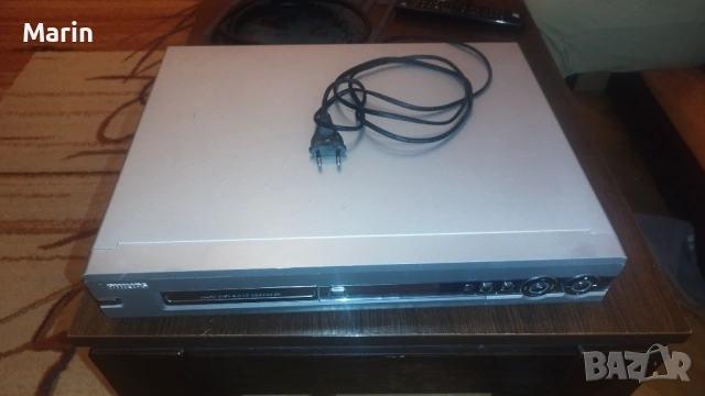 Philips HDRW 720 DVD рекордер с твърд диск, снимка 4 - Плейъри, домашно кино, прожектори - 53566704