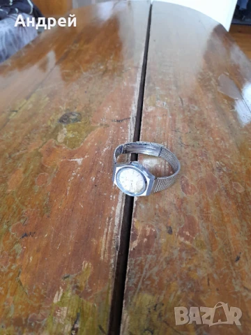 Стар дамски часовник Заря #7