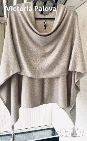 Стилен кейп COMMA, неутрален пясъчен цвят, снимка 2 - Блузи с дълъг ръкав и пуловери - 53958657