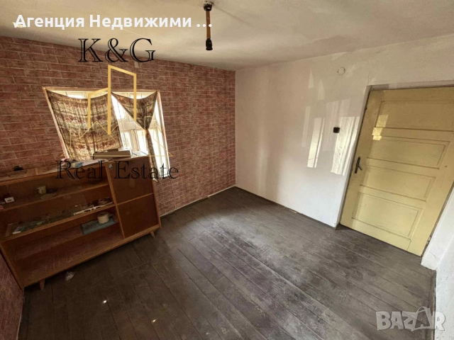 Едноетажна къща в с. Дряновец, снимка 5 - Къщи - 51462610
