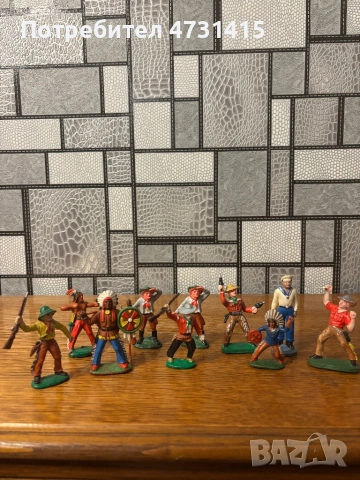 Гумени войници