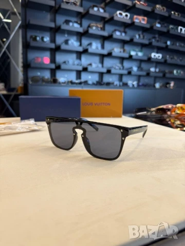 очила с черен обикновен калъф и ув защита louis vuitton , снимка 2 - Слънчеви и диоптрични очила - 50842453