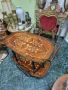 Прекрасна антикварна френска маса за сервиране дървена с интарзия и бронз , снимка 4